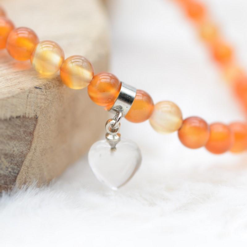 Bracelet "Ancrage Doux" en Cornaline (Coeur en Quartz) - lespierresdubienetre