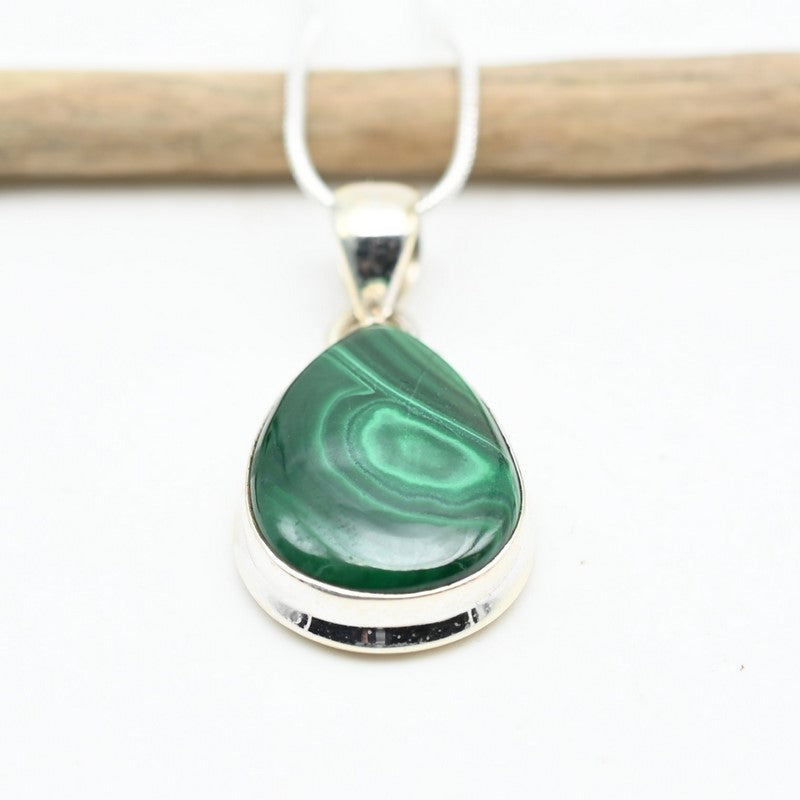 Pendentif "Paix" Malachite et Argent 925 : Mala8