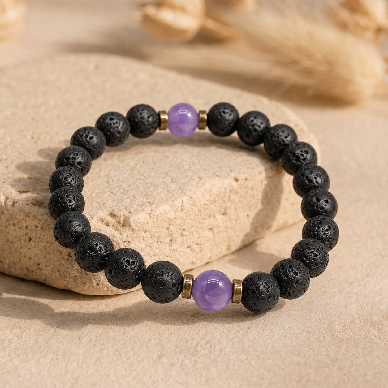 Bracelet "Sommeil" en Améthyste et Pierre de Lave