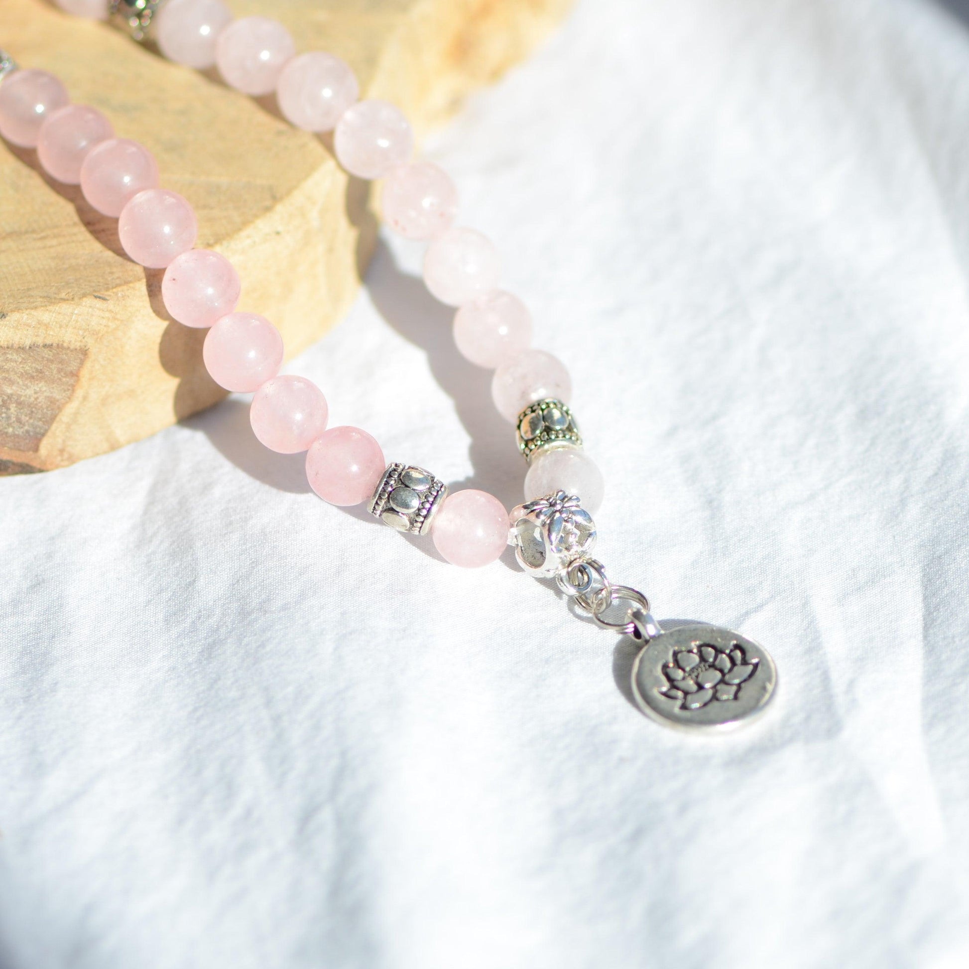 Mala "Amour" en Quartz Rose - lespierresdubienetre