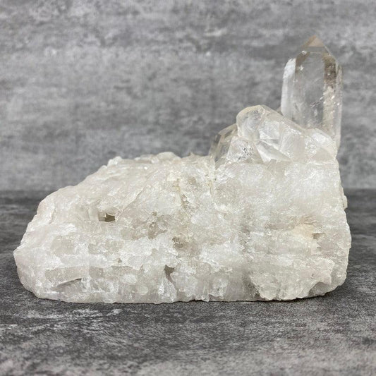 Amas de cristal de roche (822g) Réf : DRU43 - lespierresdubienetre