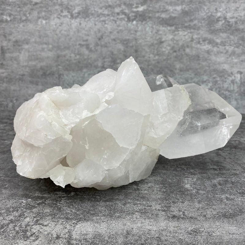 Amas de cristal de roche (1693g) Réf : DRU2 - lespierresdubienetre
