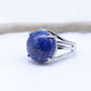 Bague "Contrôle" Cabochon ronde en Lapis Lazuli (réglable) - lespierresdubienetre