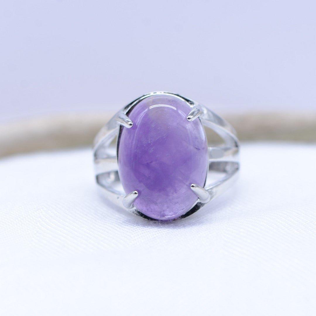 Bague "Sagesse" Cabochon ovale en Améthyste (réglable) - lespierresdubienetre