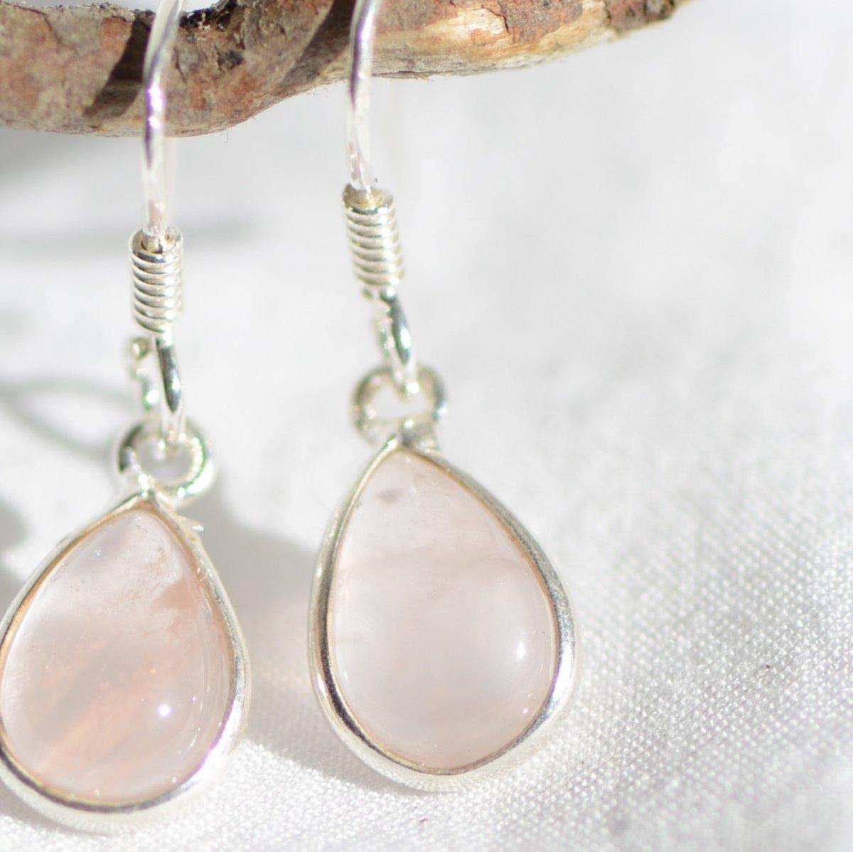 Boucles d'oreilles "Amour" en Quartz Rose Goutte (Argent 925) - lespierresdubienetre