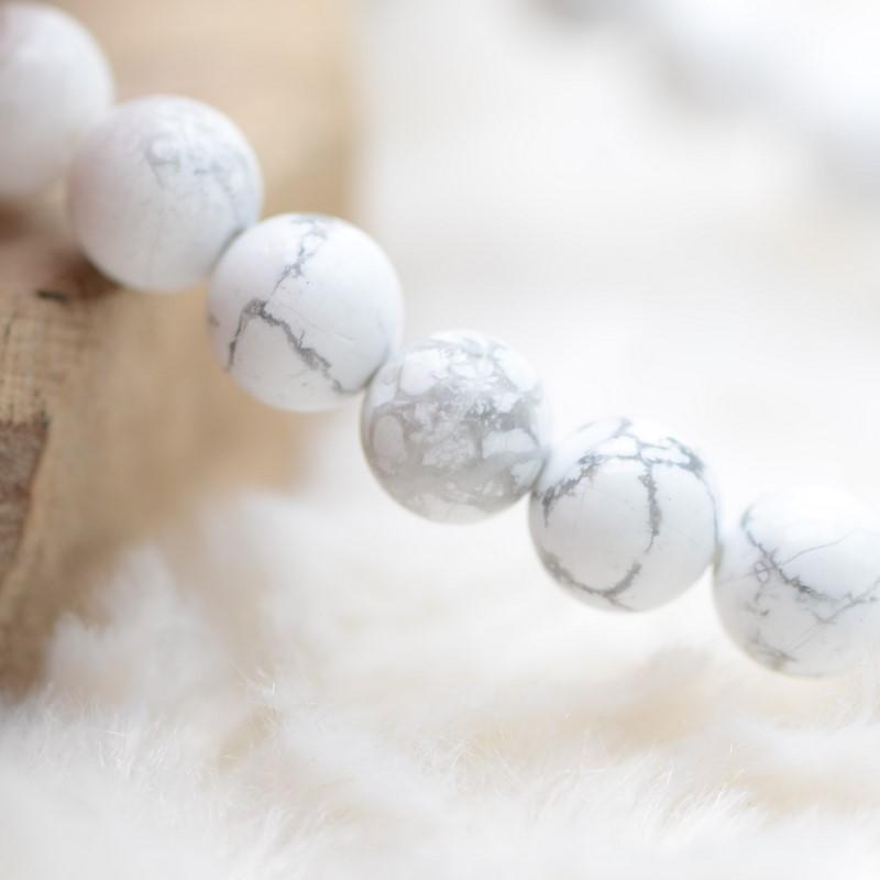 Bracelet "Patience" en Howlite - lespierresdubienetre