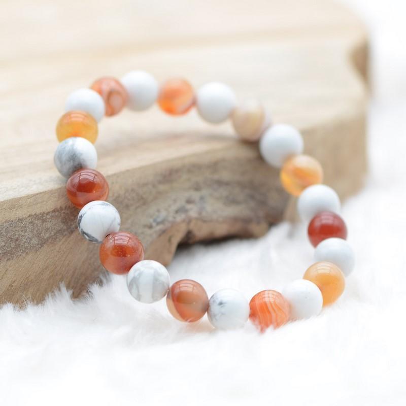 Bracelet "Patience et Ancrage" Mix en Howlite & Cornaline - lespierresdubienetre