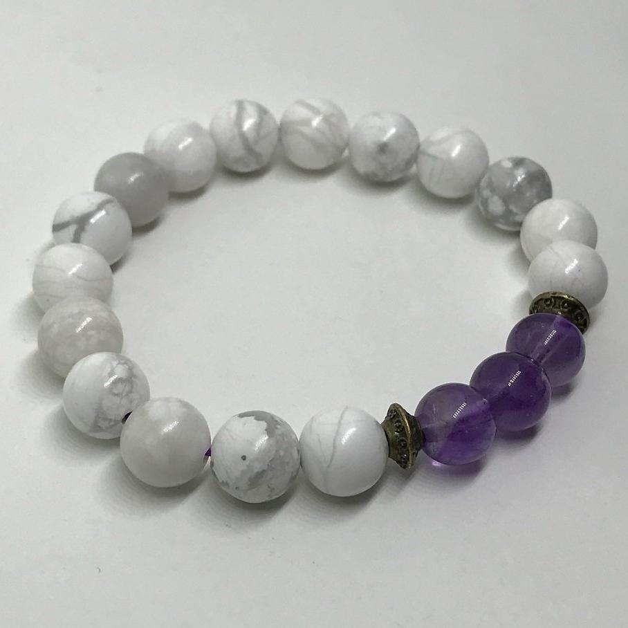 Bracelet "Sagesse et Patience" en Améthyste & Howlite dépolie - lespierresdubienetre