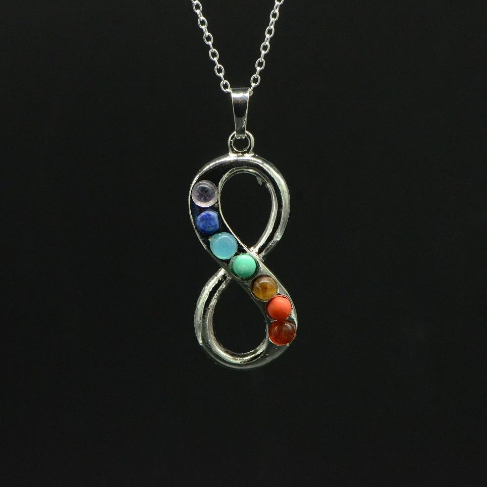 Pendentif "Infini" 7 chakras - lespierresdubienetre