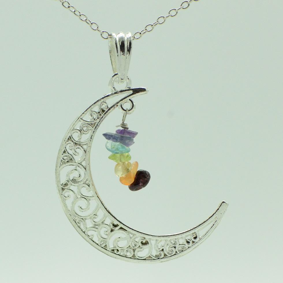 Pendentif "Lune" 7 chakras - lespierresdubienetre