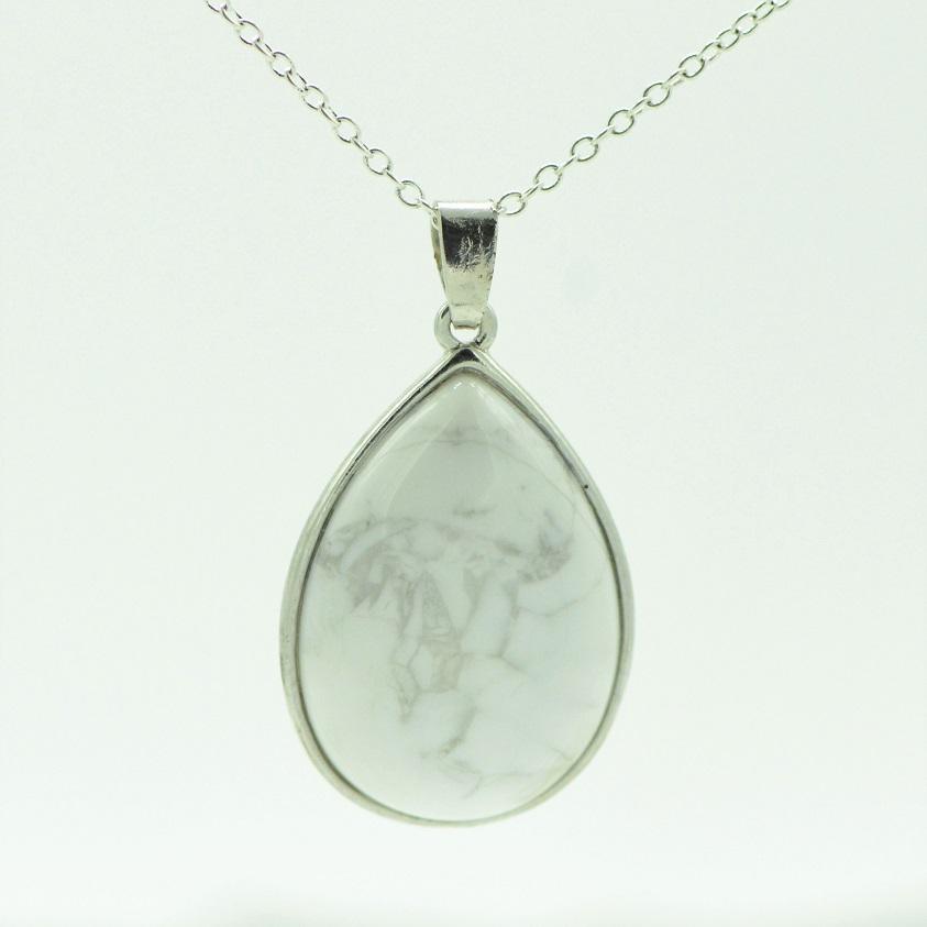 Pendentif "Patience" en Howlite Goutte - lespierresdubienetre